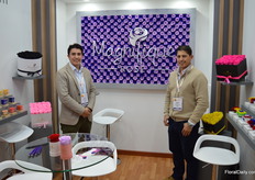 Magnifique Rose has been a rose grower for 40 years now, but started to manufacture preserved roses only four years ago. Since this year, they've actually started to export, the brothers (and second generation) Camilo and Fabian Herrera proudly explain.